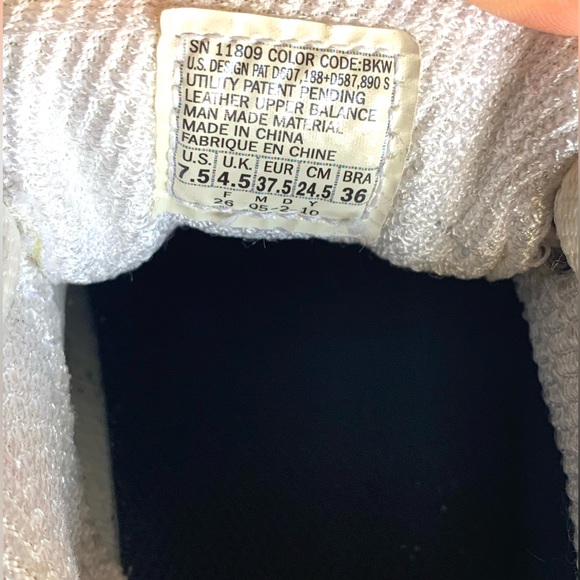 SKECHERS SHAPE-UPS - Picture 12 of 12